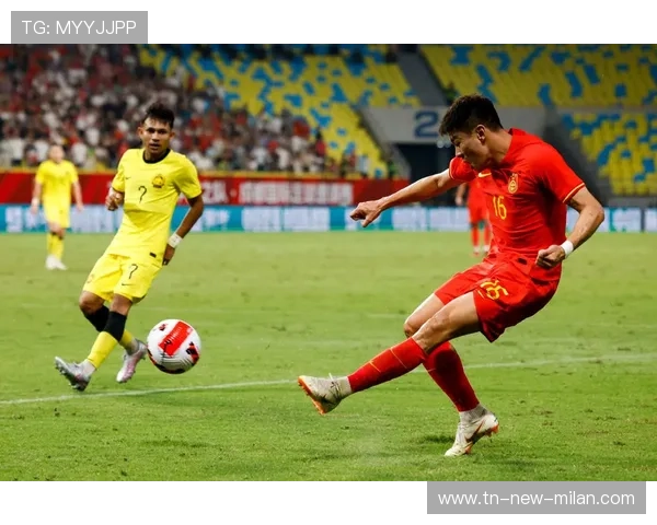 国足热身赛对手曝光：球迷怒骂太弱