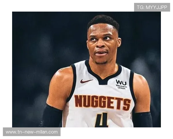 威少三双表现亮眼,尽管球队失利仍不容忽视 威少三双表现亮眼,尽管球队失利仍不容忽视